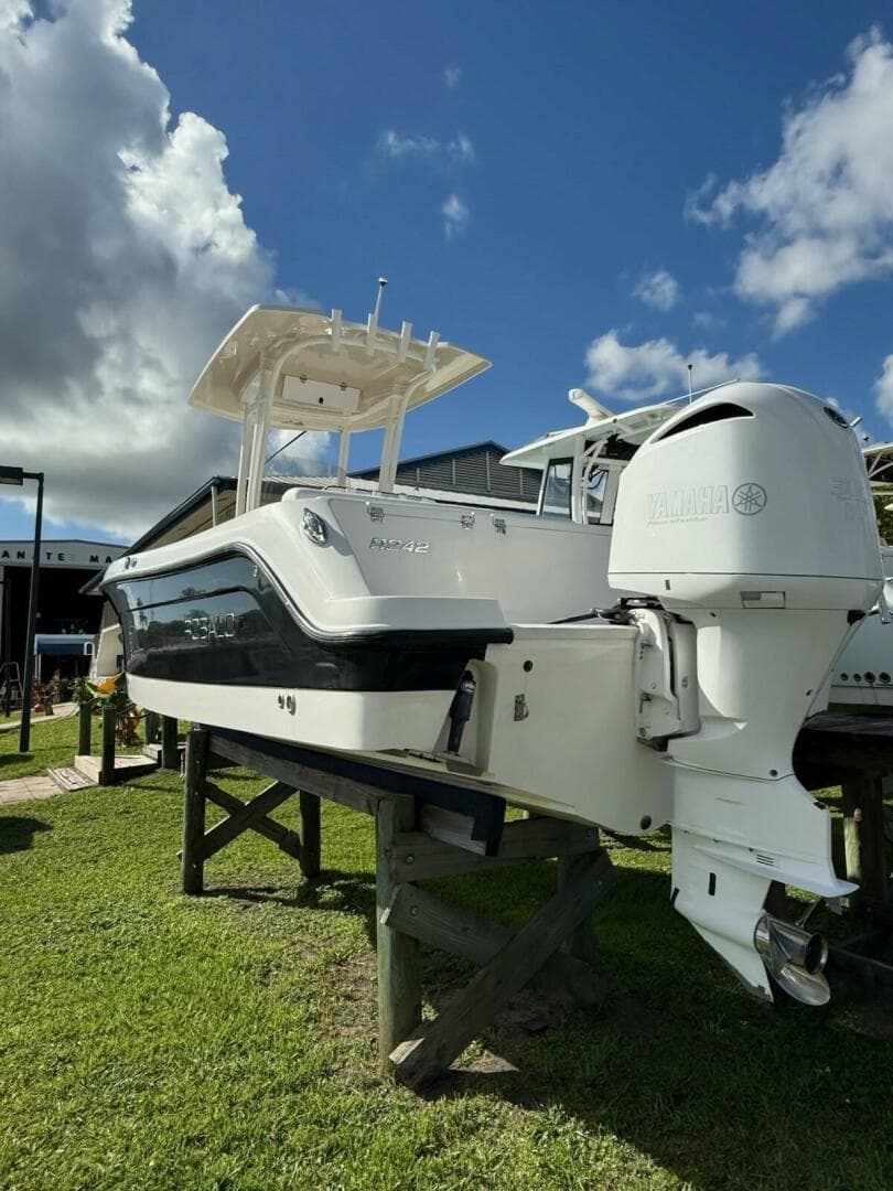 2015 Robalo — photo 7