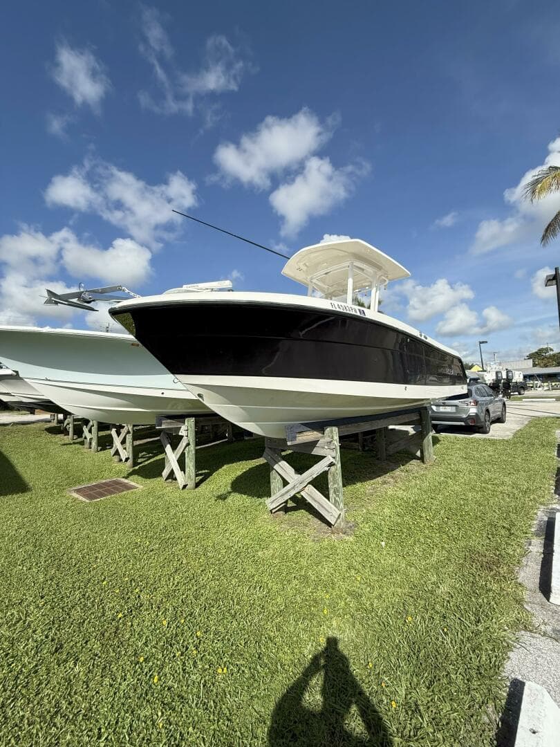 2015 Robalo — photo 2
