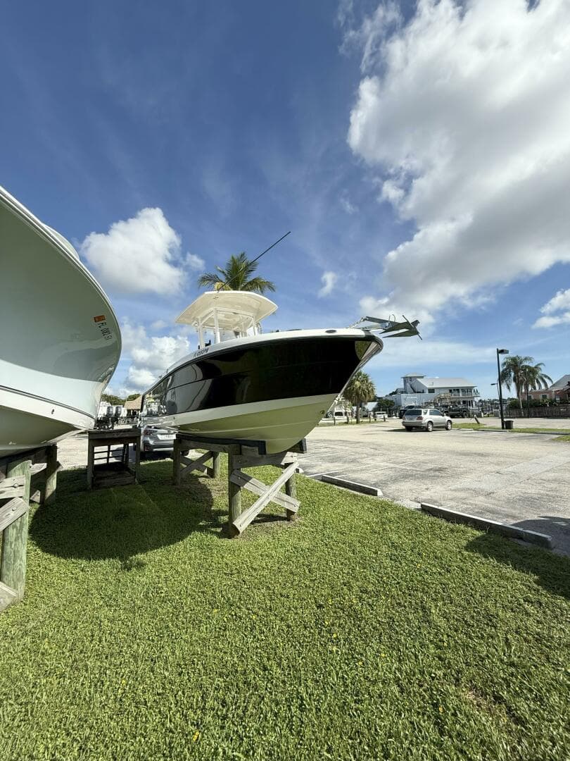 2015 Robalo — photo 5