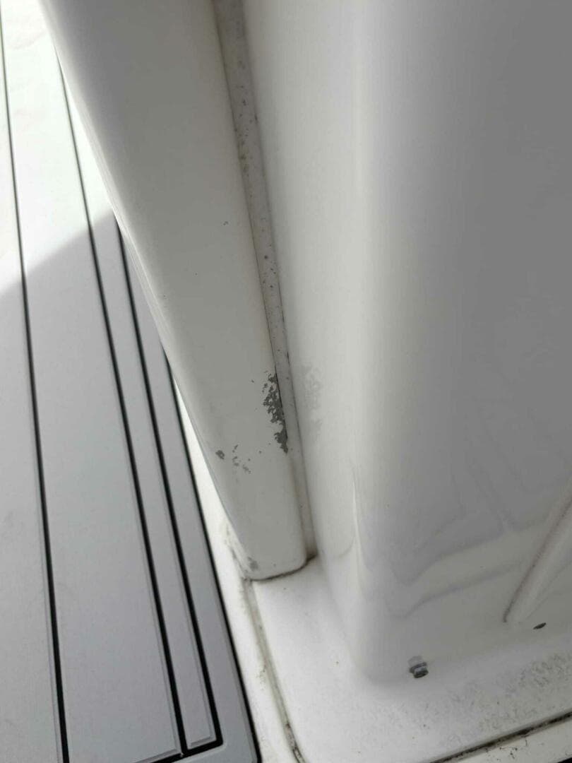 2015 Robalo — photo 35