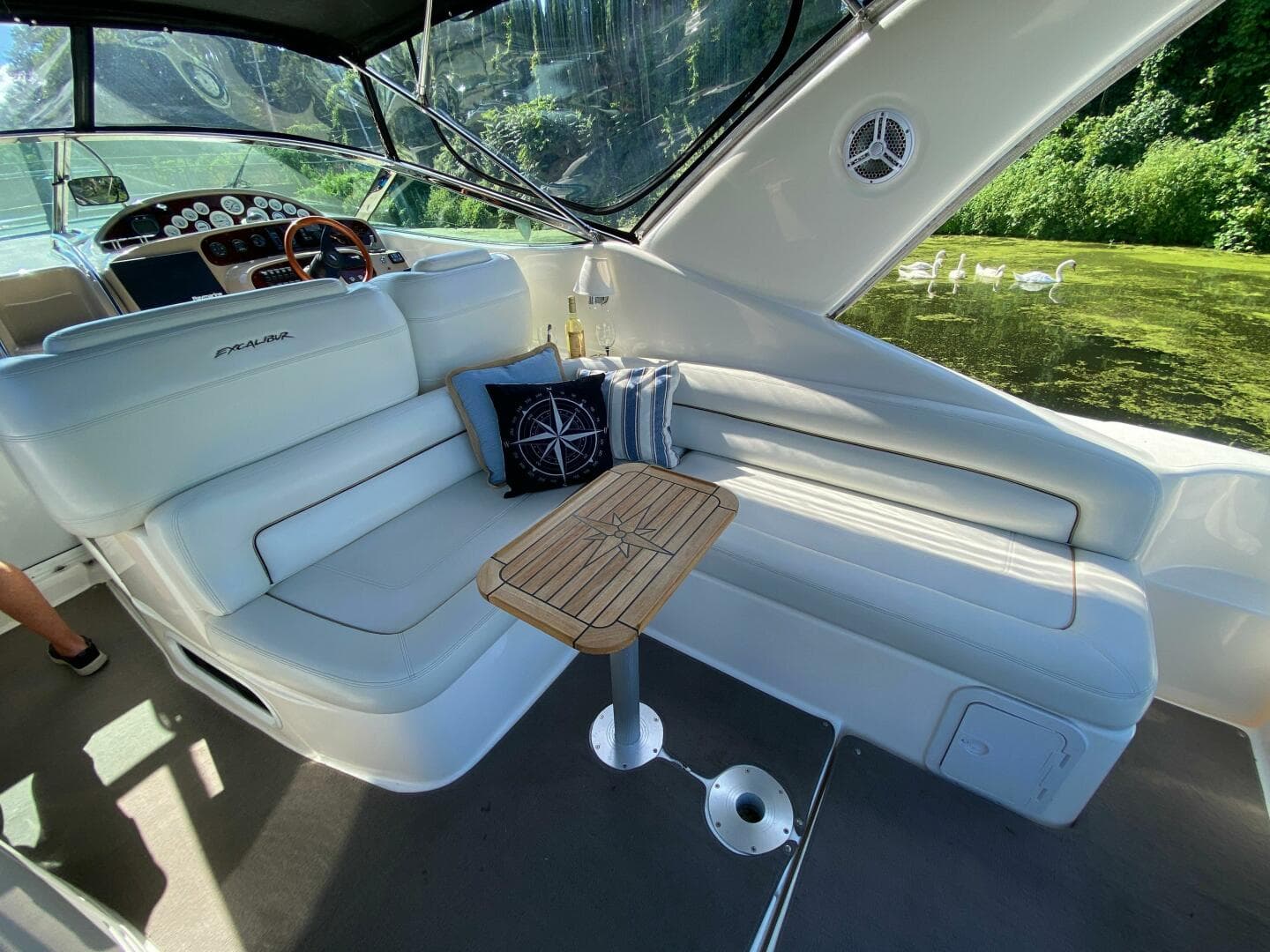 2002 Riviera 47 Excalibur — photo 10