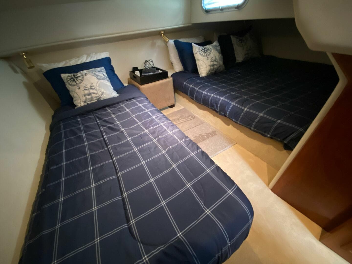 2002 Riviera 47 Excalibur — photo 21