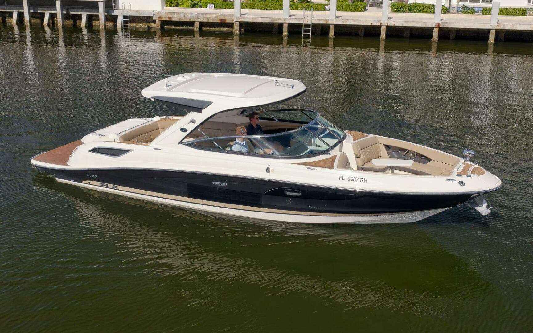 2016 Sea Ray Slx 350 — photo 46