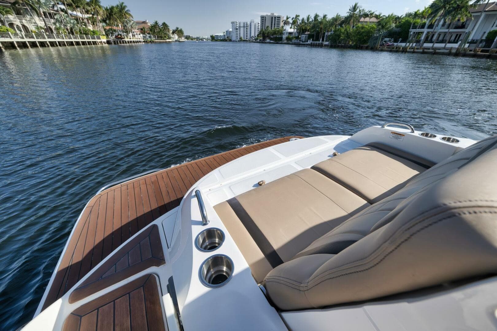 2016 Sea Ray Slx 350 — photo 24