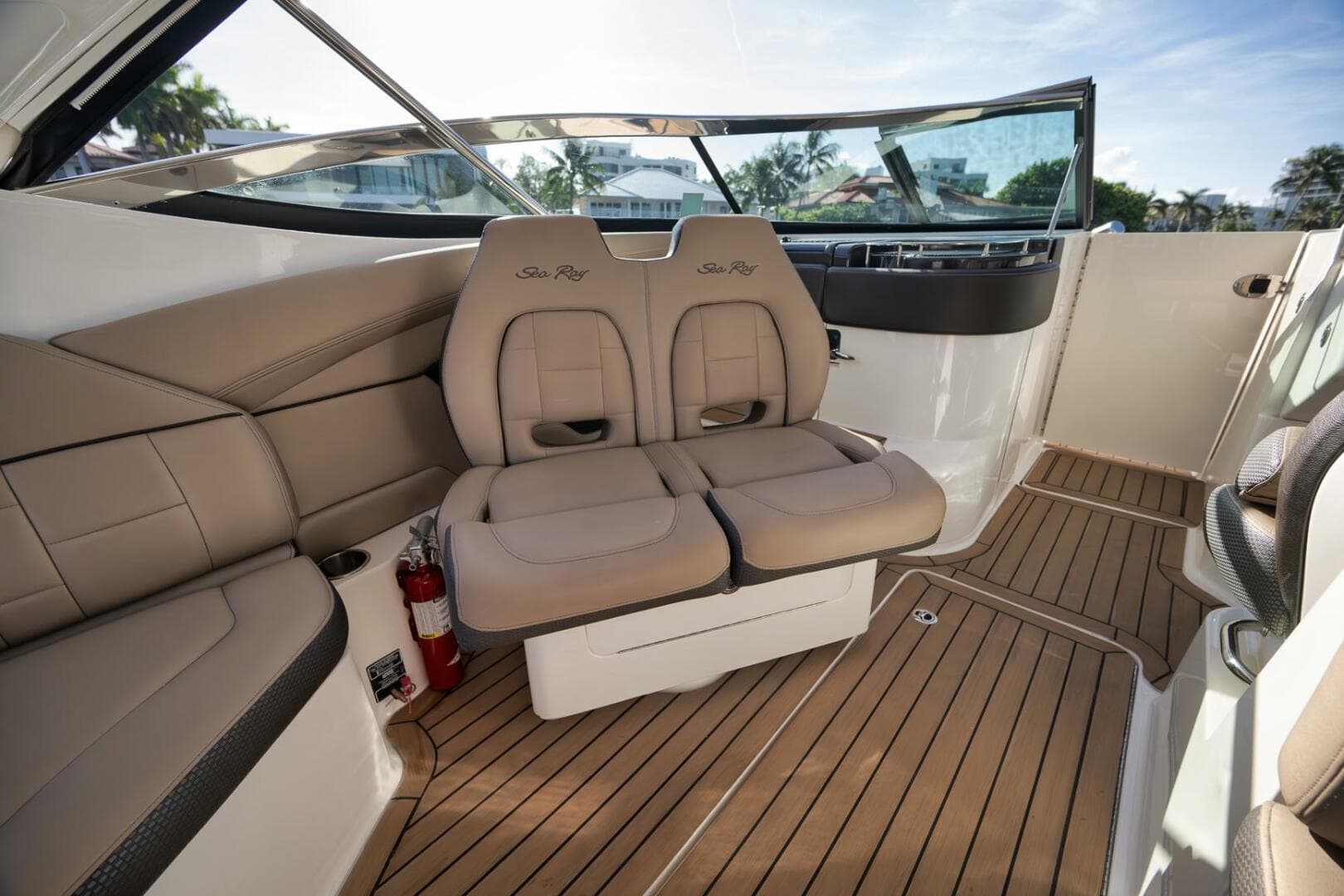 2016 Sea Ray Slx 350 — photo 32