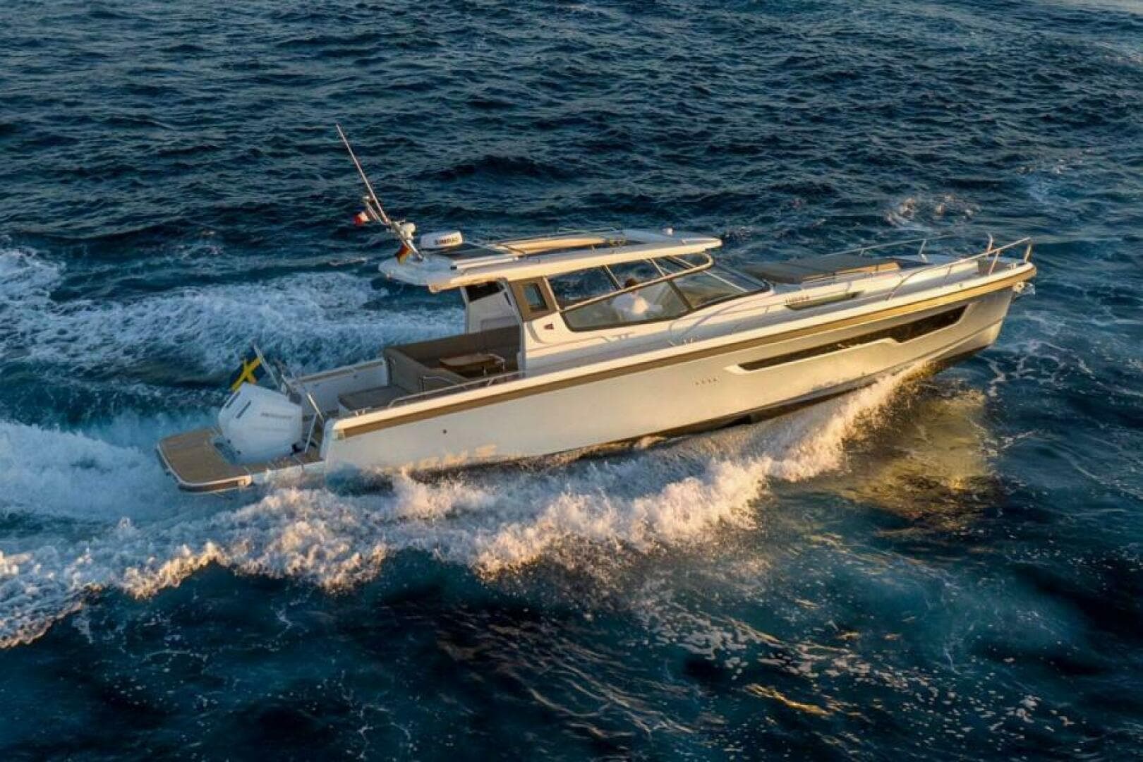 2025 Nimbus Weekender 11 — photo 1