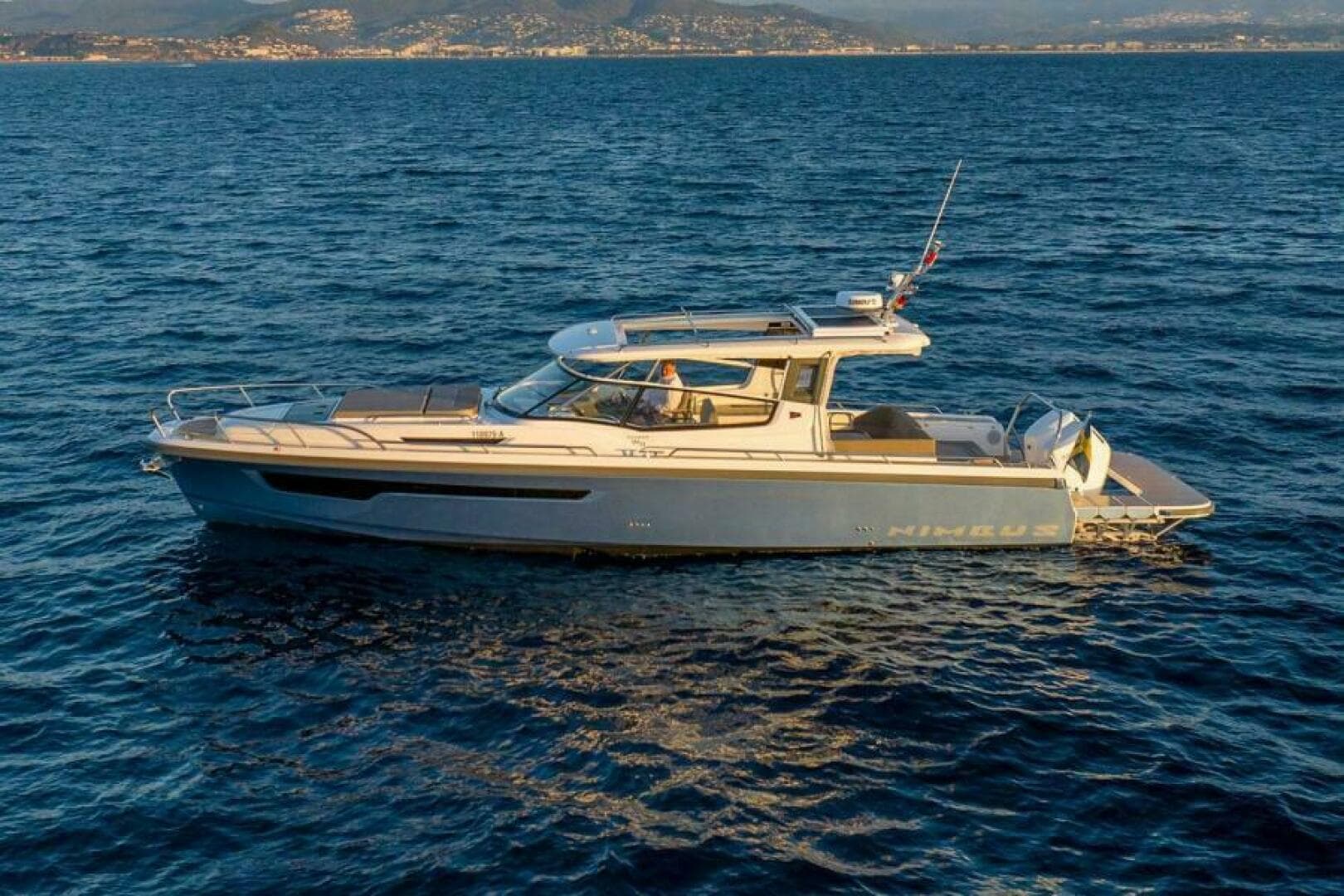 2025 Nimbus Weekender 11 — photo 4