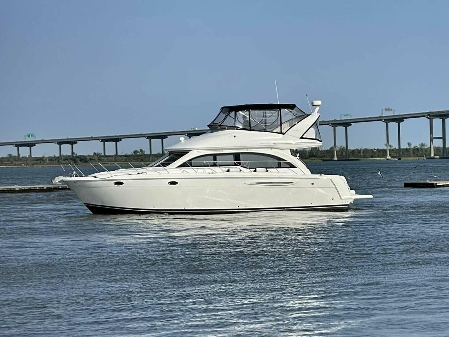 2006 Meridian 411 Sedan — photo 3