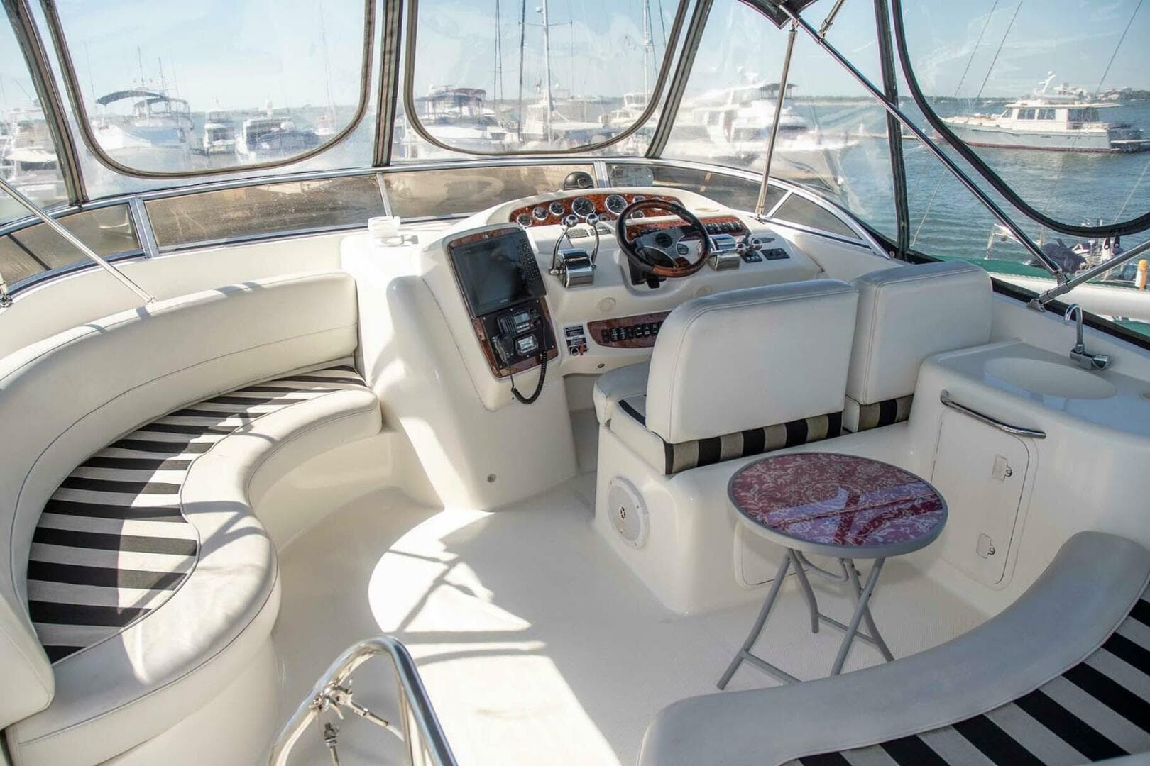 2006 Meridian 411 Sedan — photo 50