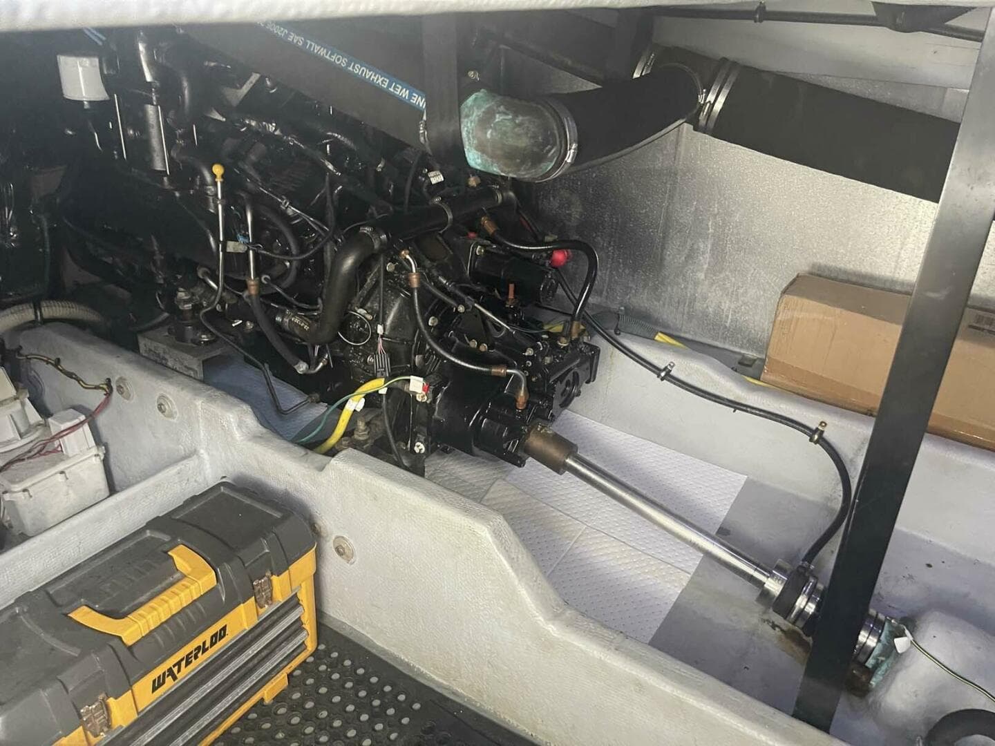 2006 Meridian 411 Sedan — photo 61