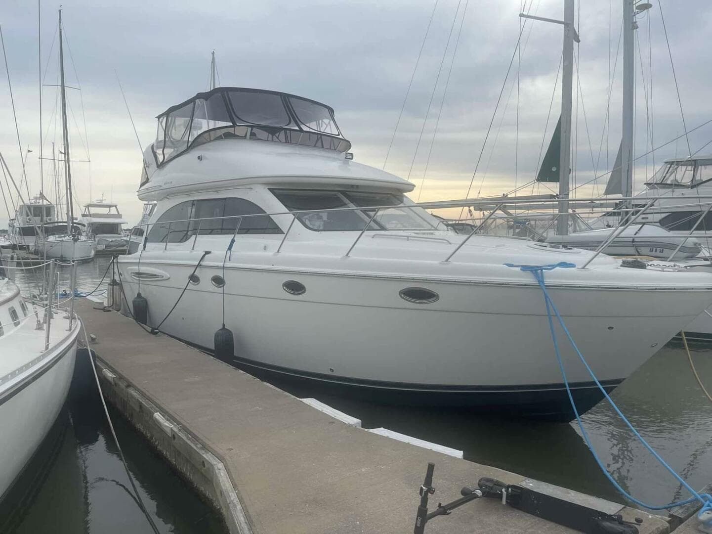 2006 Meridian 411 Sedan — photo 70