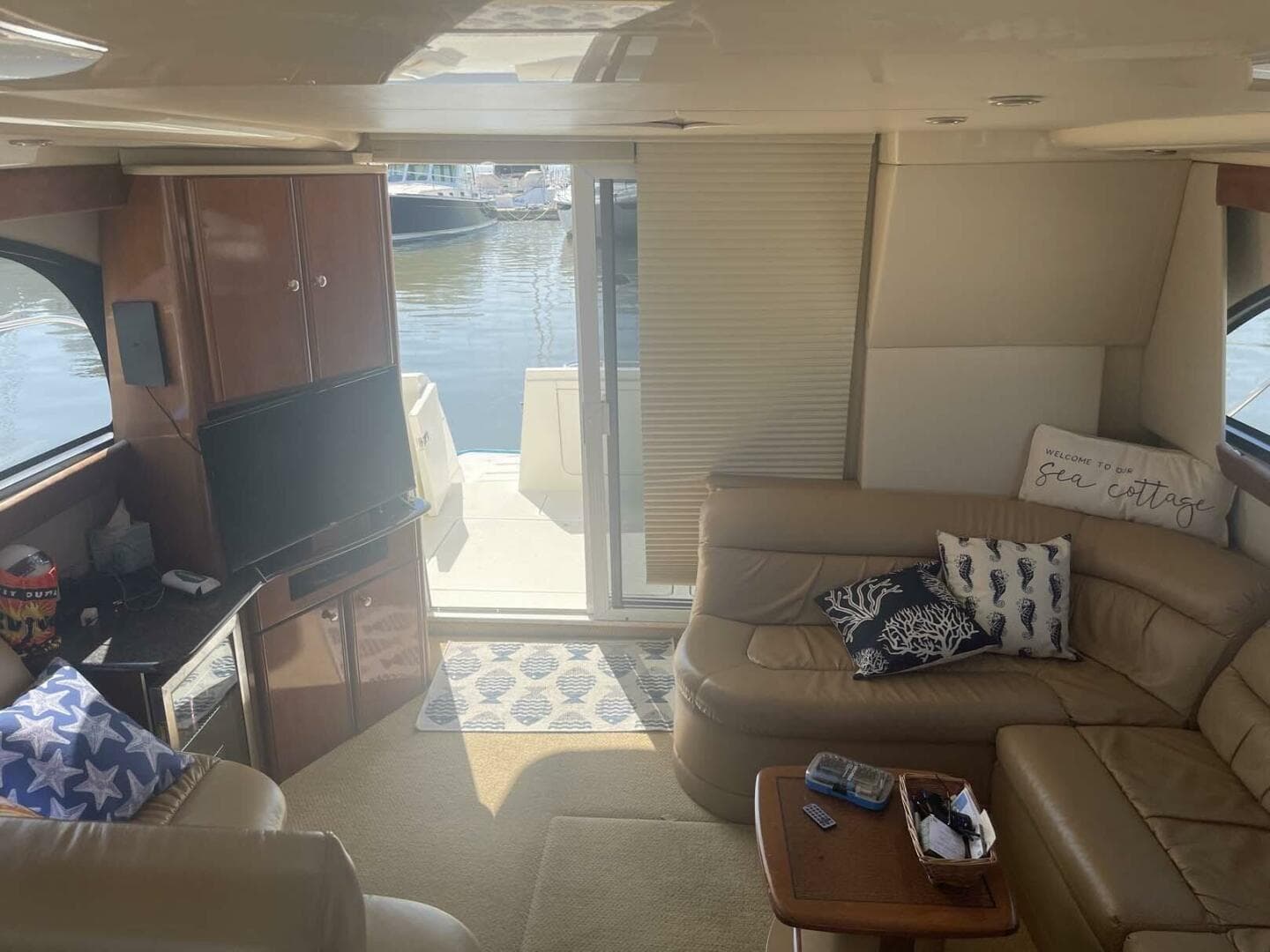 2006 Meridian 411 Sedan — photo 13