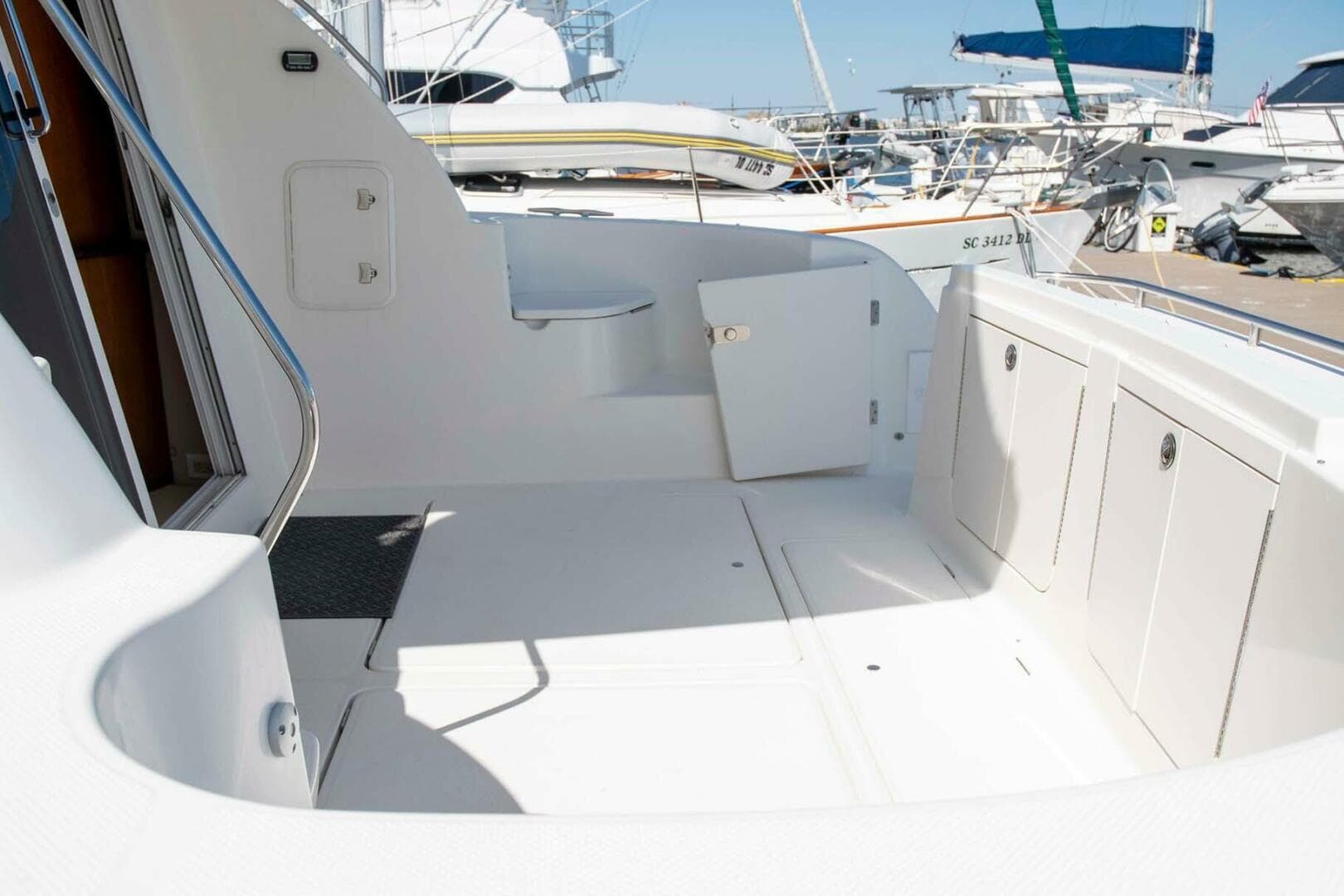 2006 Meridian 411 Sedan — photo 65