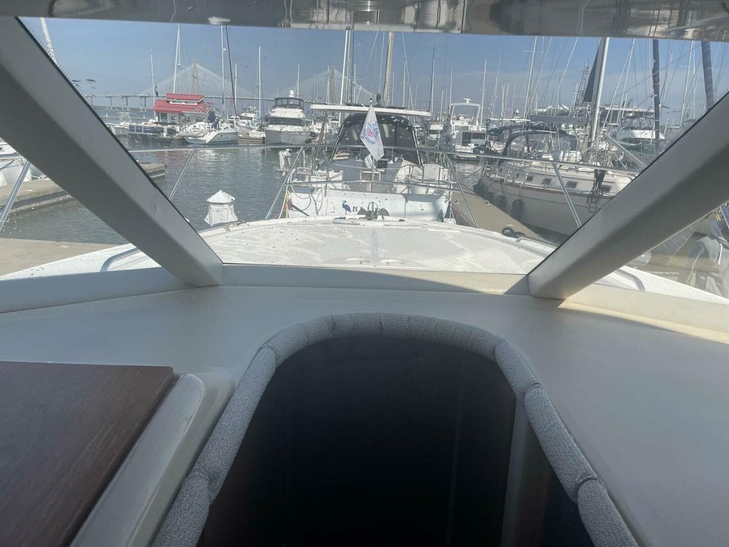 2006 Meridian 411 Sedan — photo 8