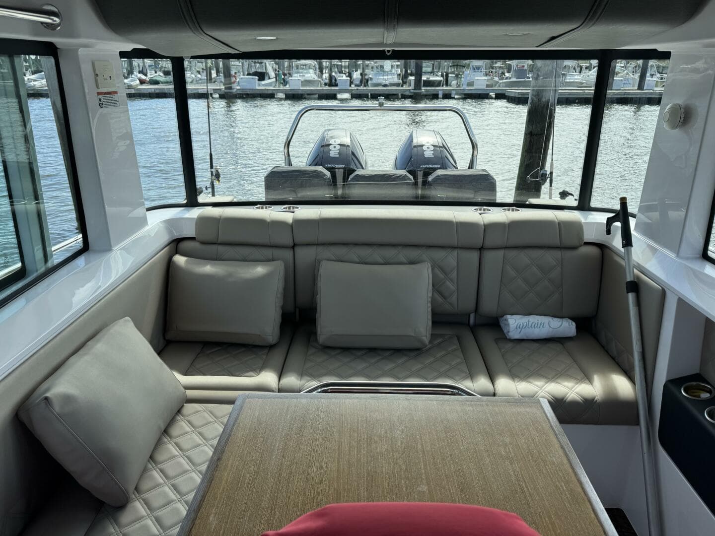 2022 Axopar 37 XC Cross Cabin — photo 17