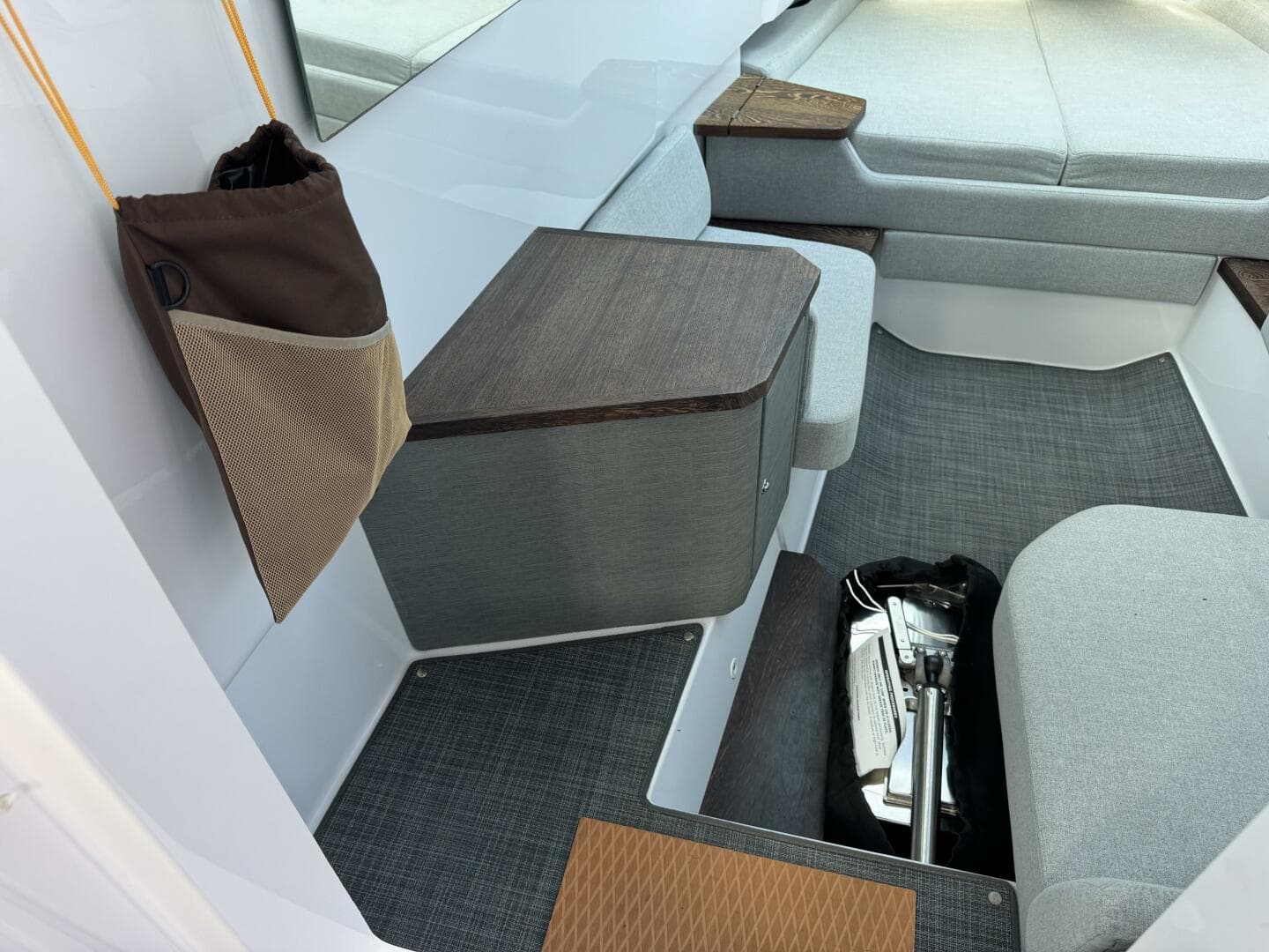 2022 Axopar 37 XC Cross Cabin — photo 50