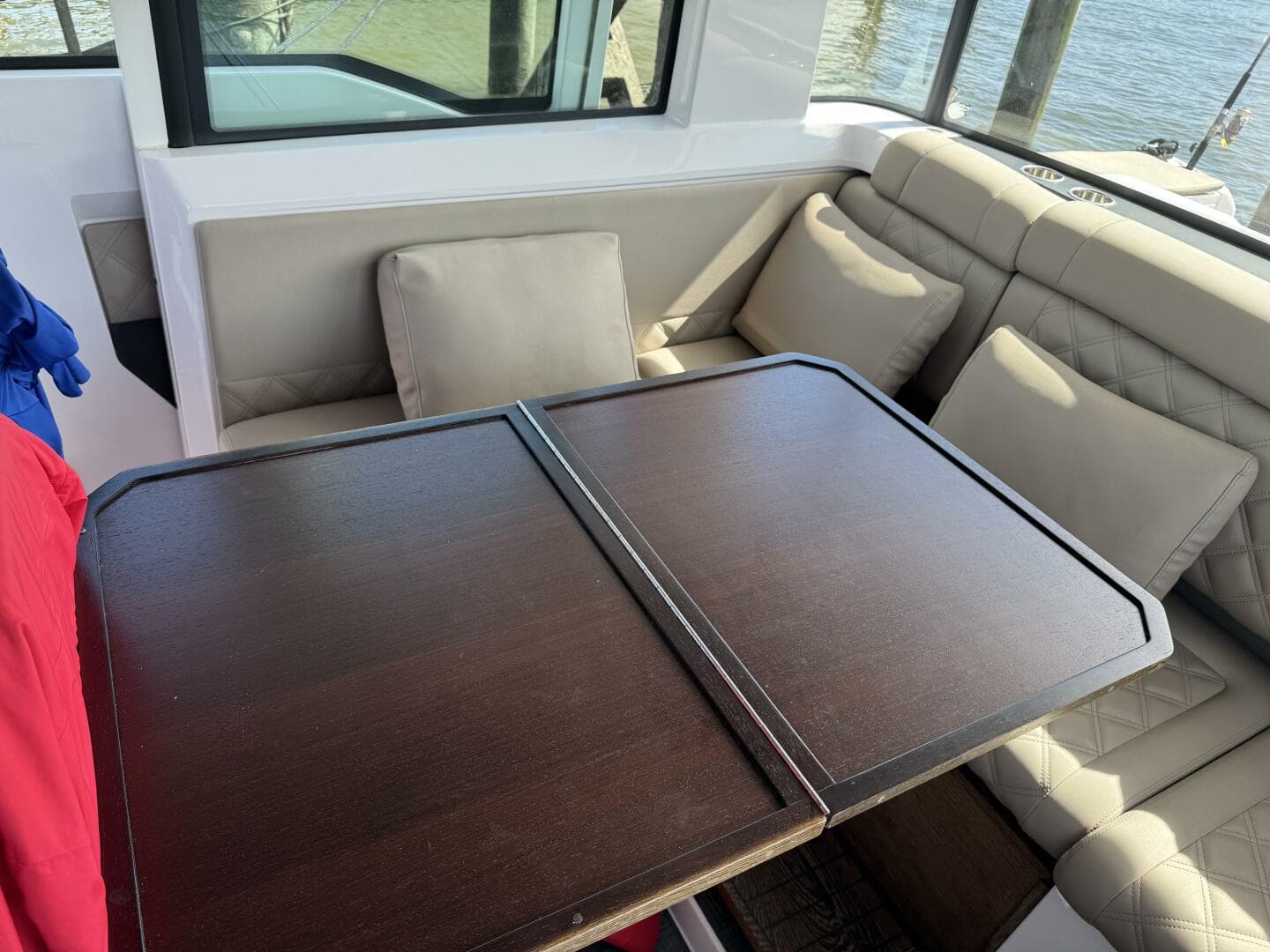 2022 Axopar 37 XC Cross Cabin — photo 20