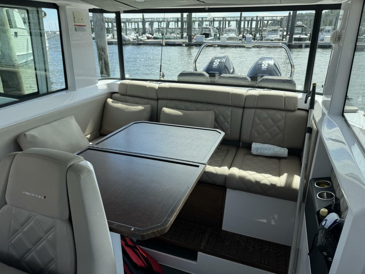 2022 Axopar 37 XC Cross Cabin — photo 21
