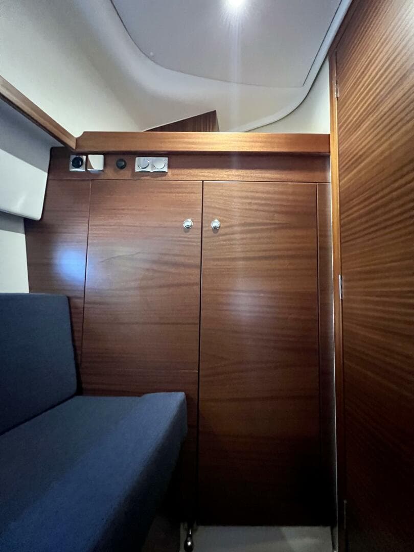 2018 Nimbus 365 Coupe — photo 59