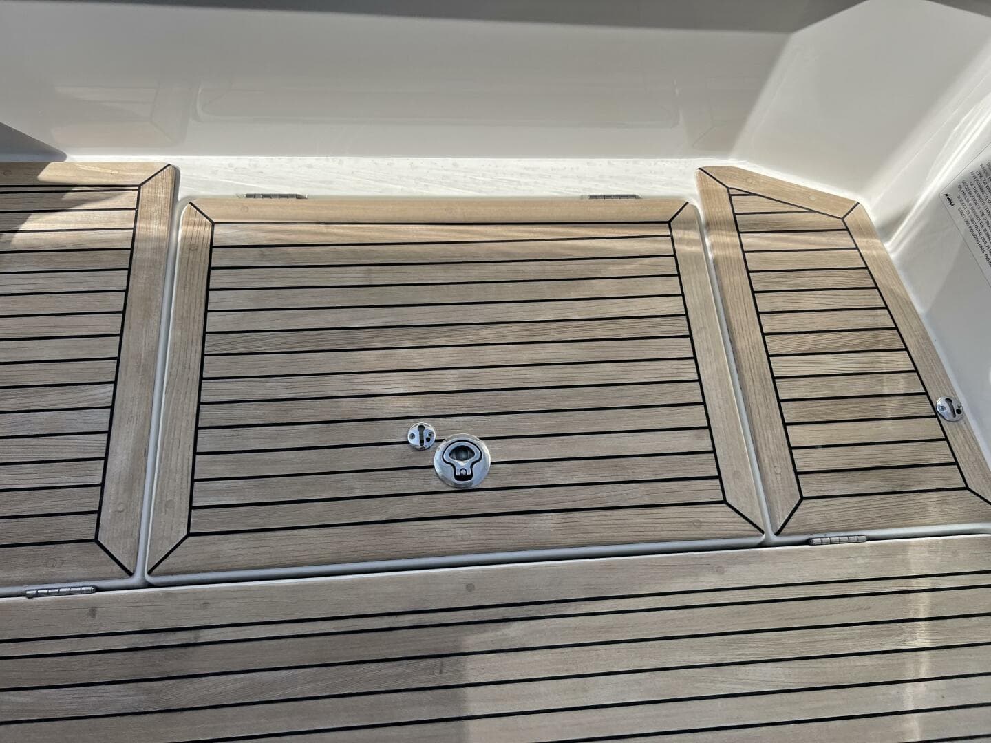 2018 Nimbus 365 Coupe — photo 37