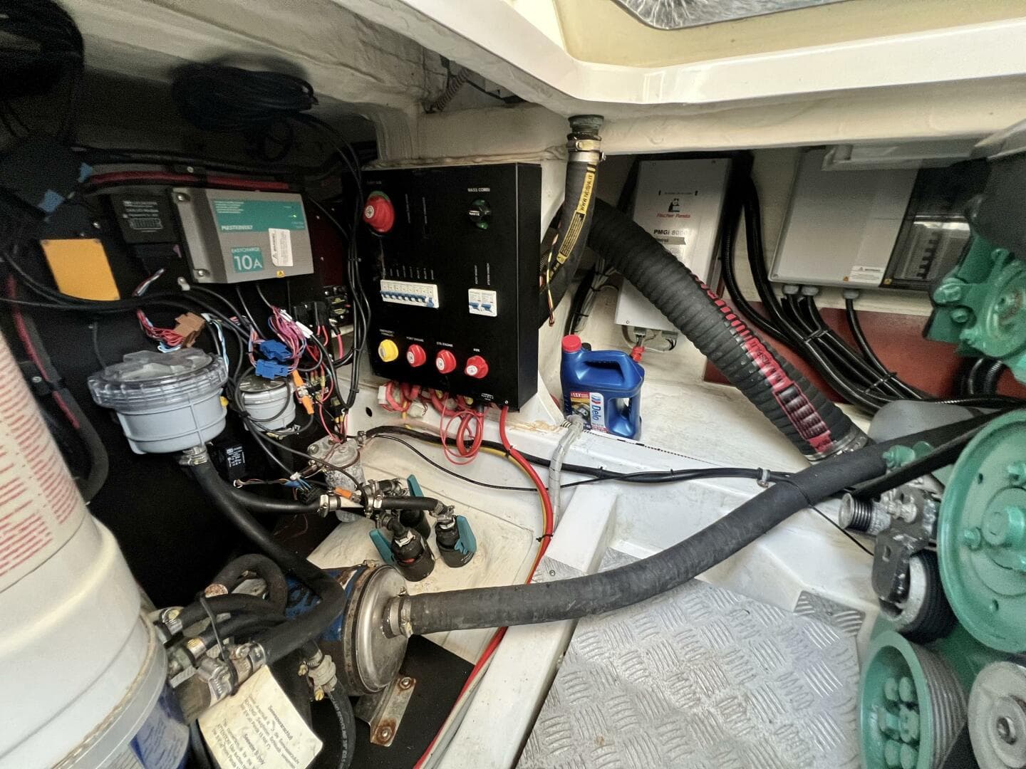 2018 Nimbus 365 Coupe — photo 67