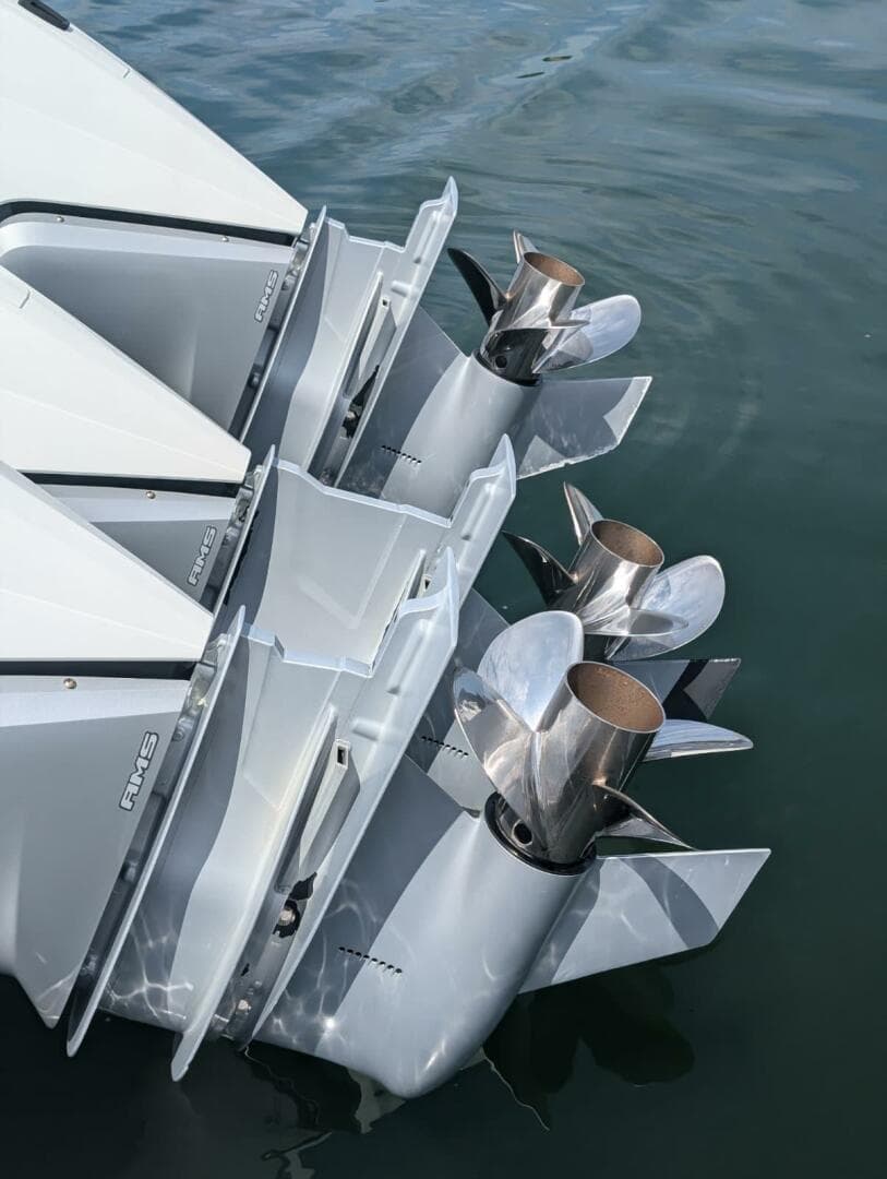 2015 Yellowfin Rib — photo 21