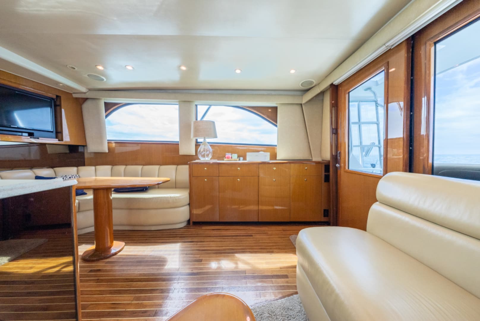 2003 Viking 45 Convertible — photo 24