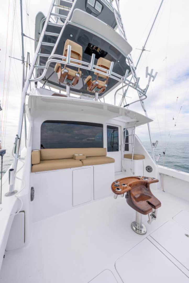 2003 Viking 45 Convertible — photo 10