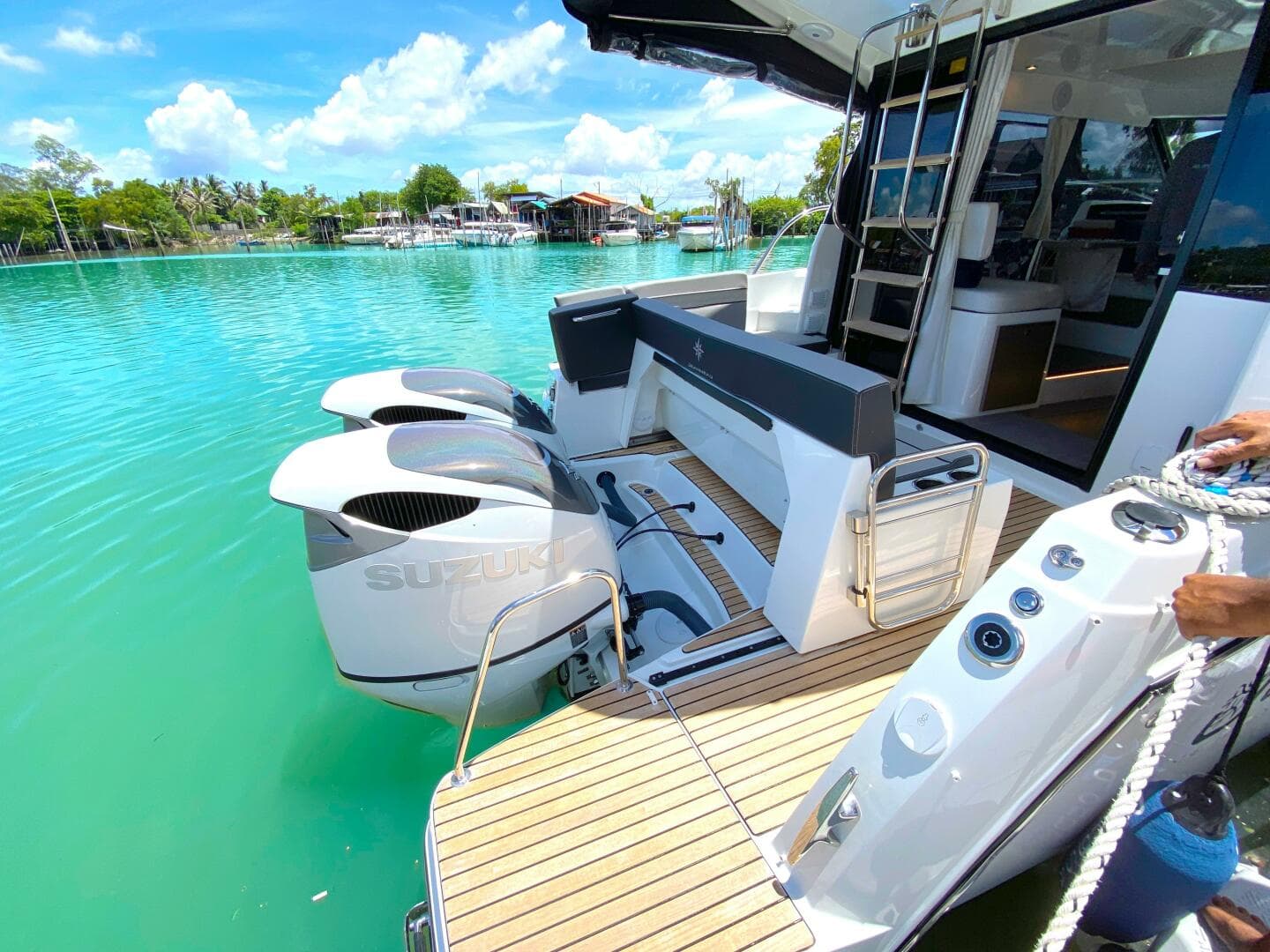 2024 Jeanneau Merry Fisher 1095 Fly — photo 9