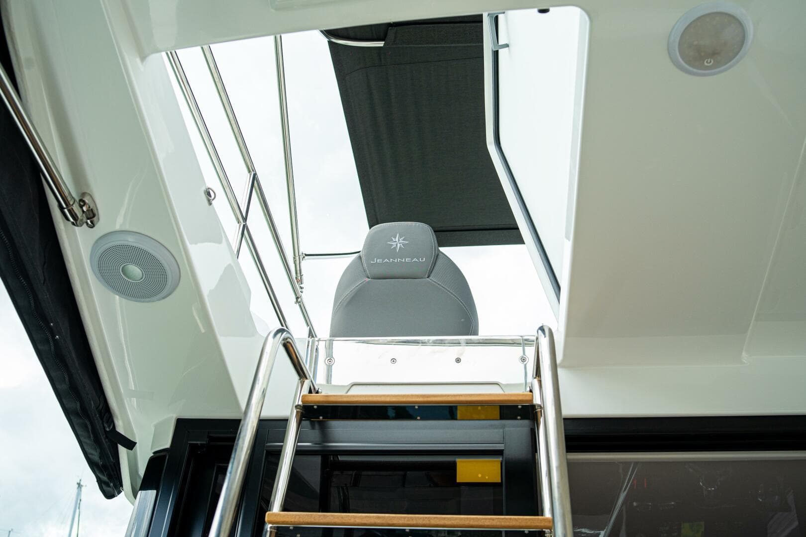 2024 Jeanneau Merry Fisher 1095 Fly — photo 28