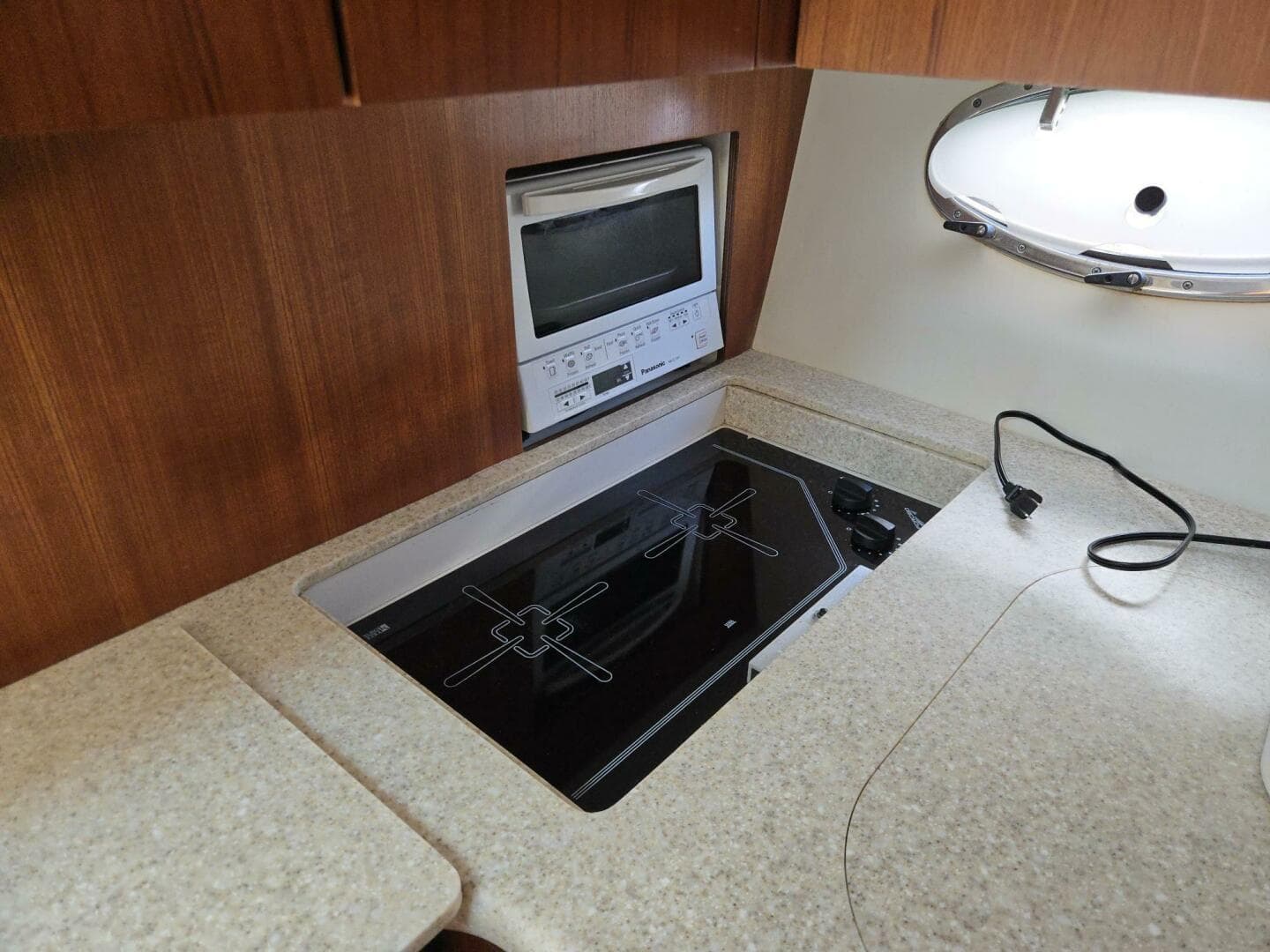 2001 Tiara Yachts 3800 Express — photo 44