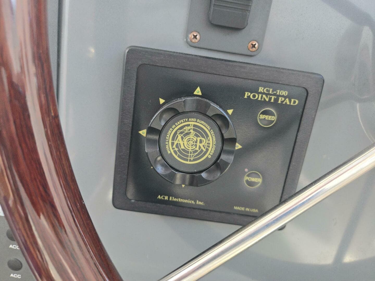 2001 Tiara Yachts 3800 Express — photo 20