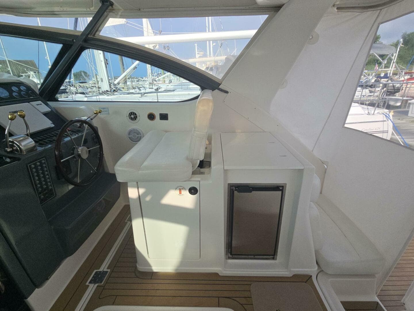 2001 Tiara Yachts 3800 Express — photo 27