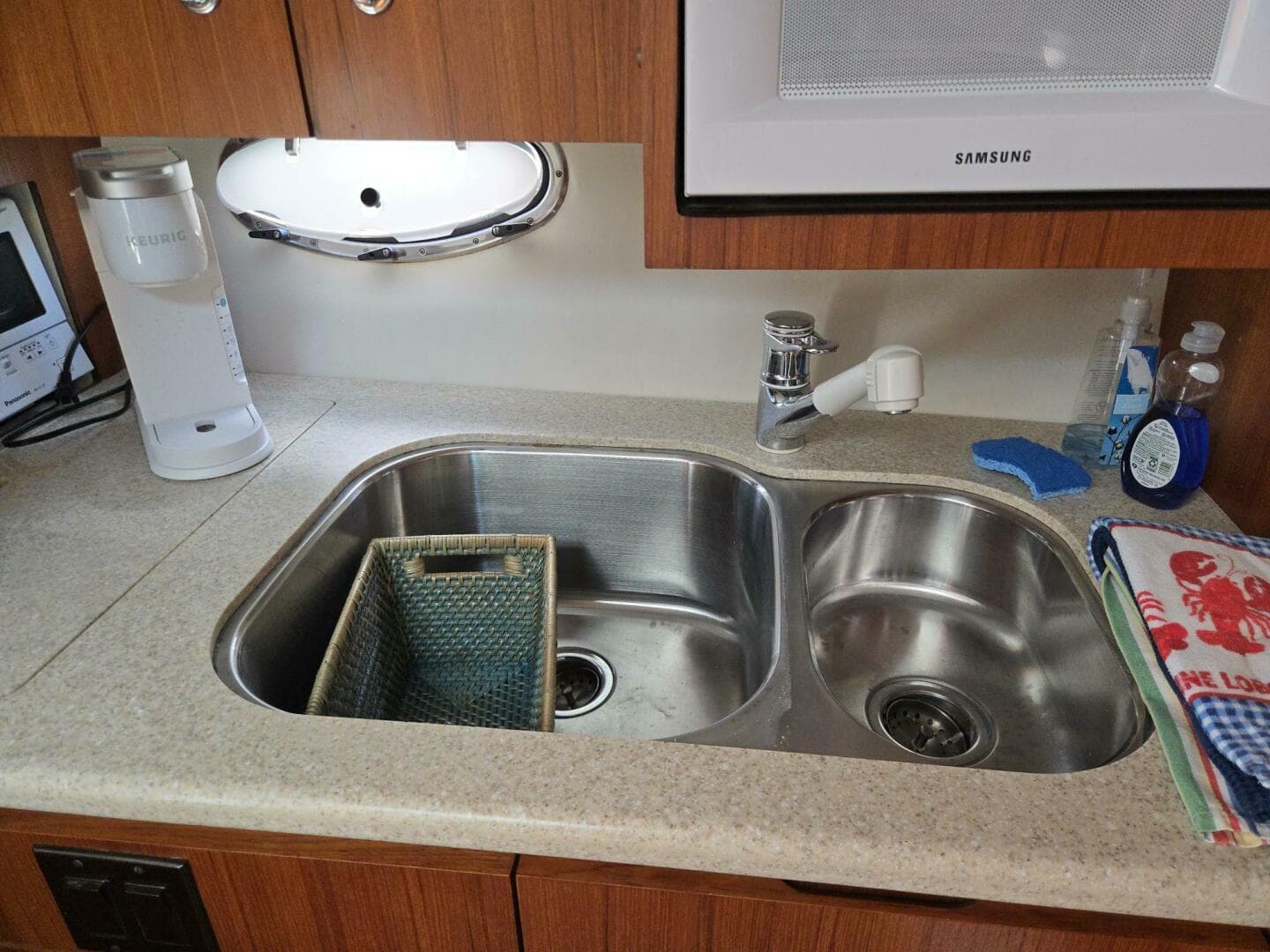 2001 Tiara Yachts 3800 Express — photo 43