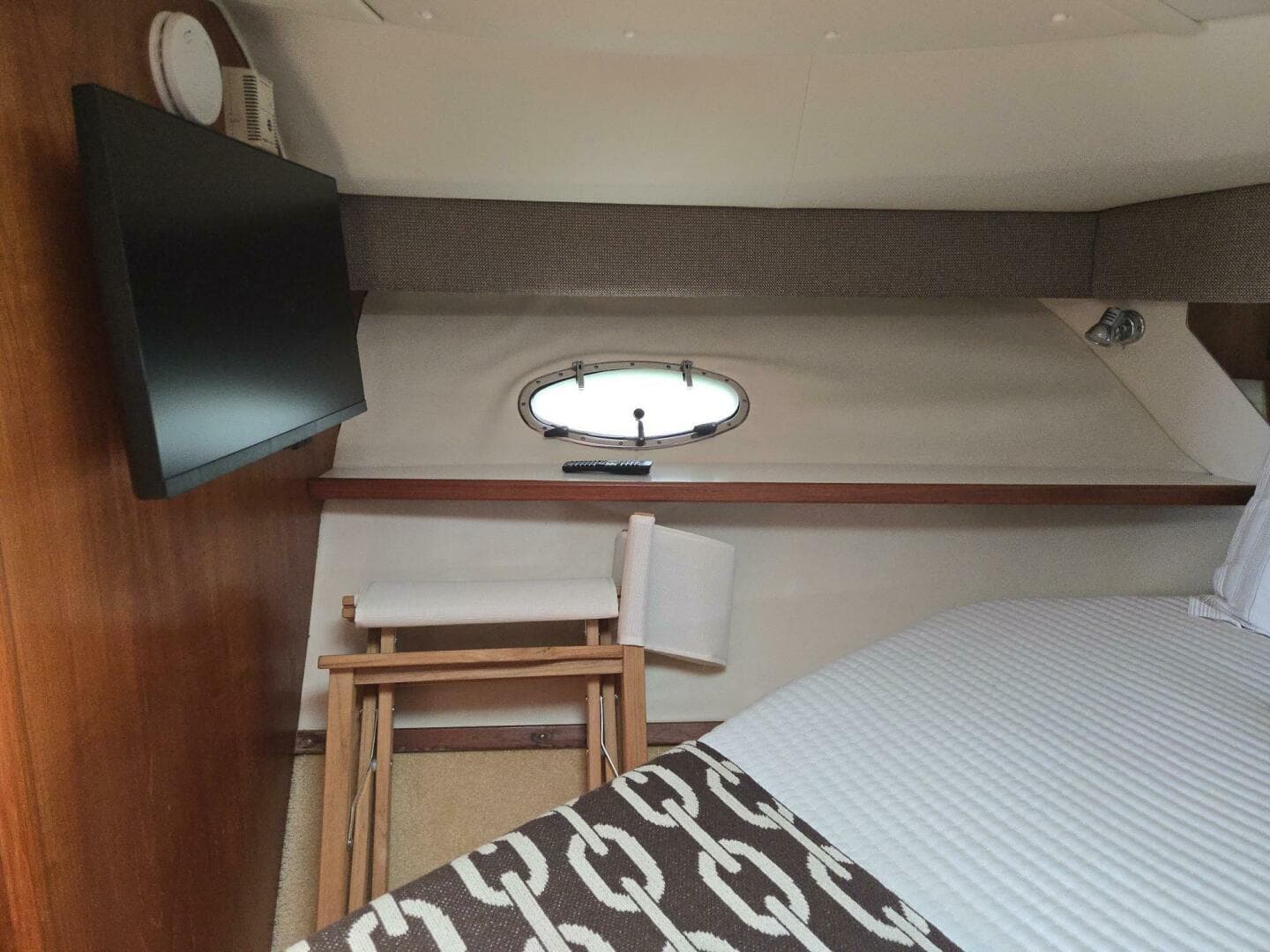 2001 Tiara Yachts 3800 Express — photo 36