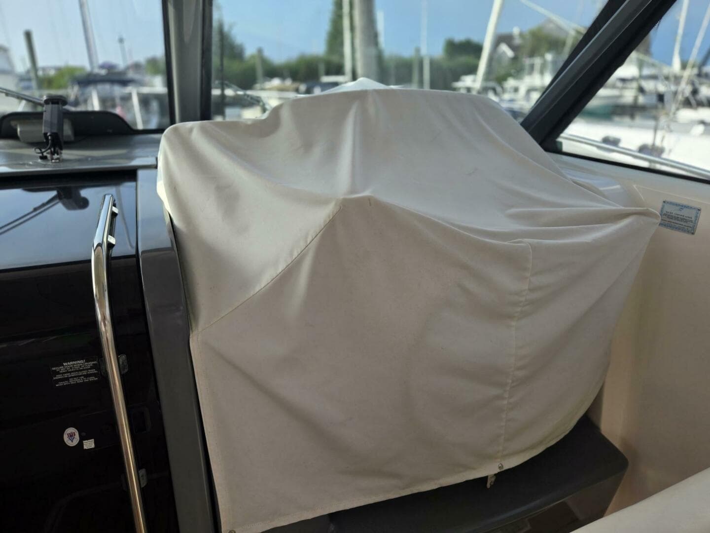 2001 Tiara Yachts 3800 Express — photo 35