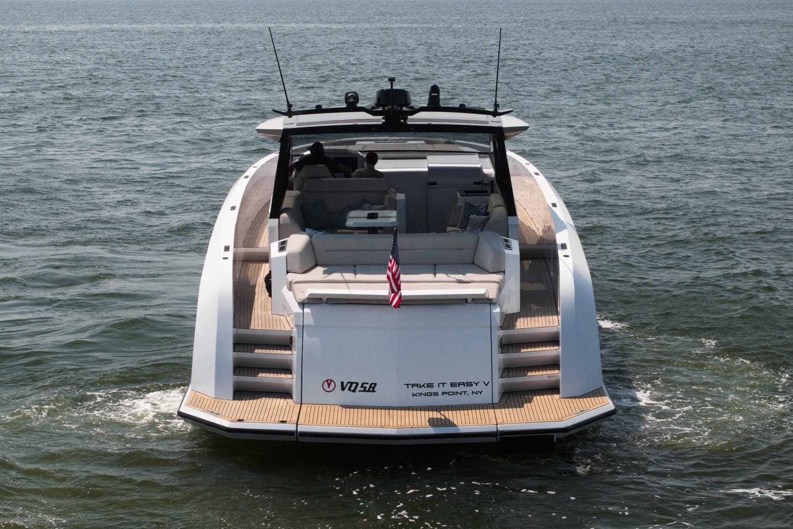 2022 Vanquish Yachts — photo 6