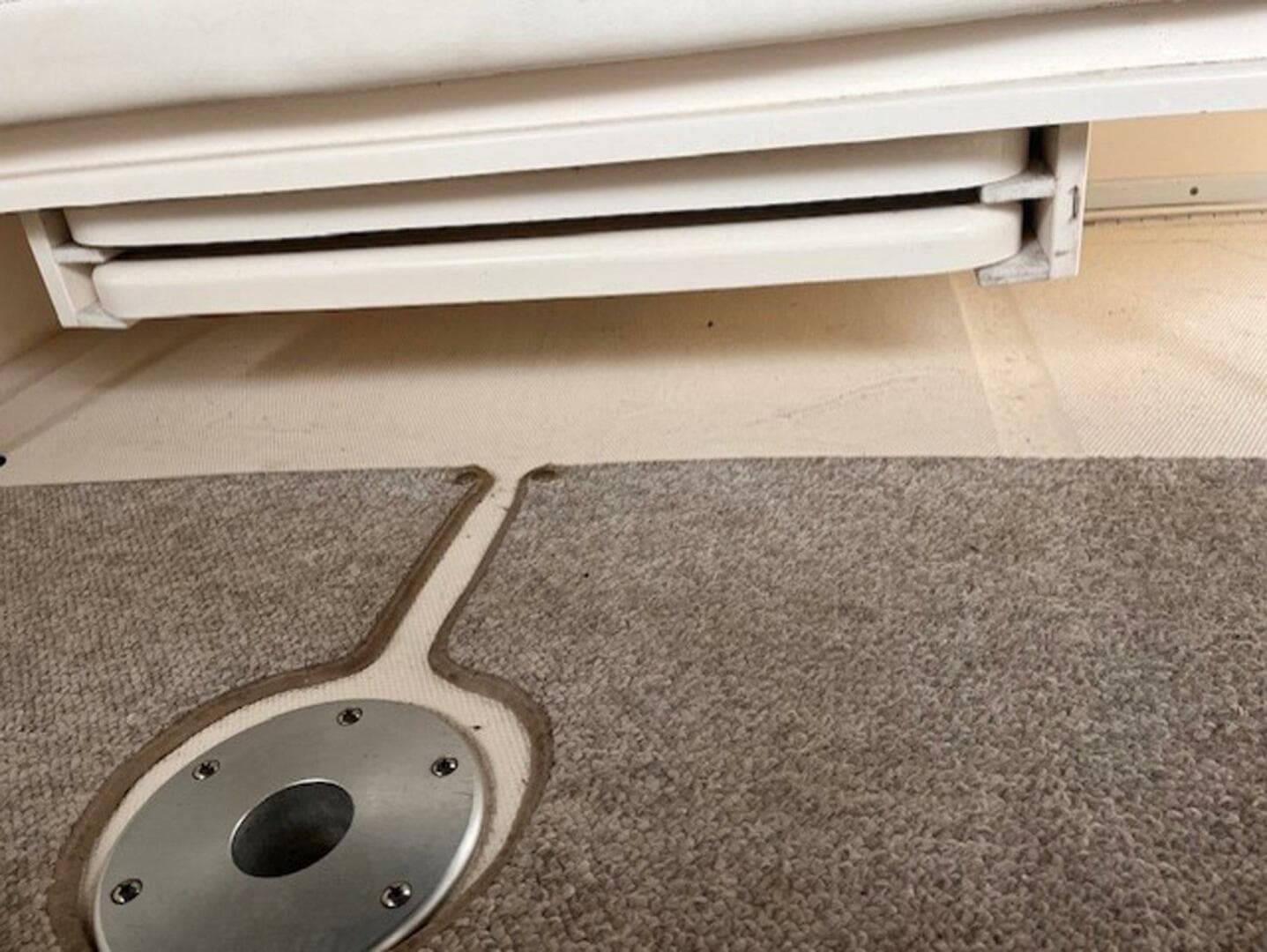 2003 Sea Ray 300 Sundancer — photo 8