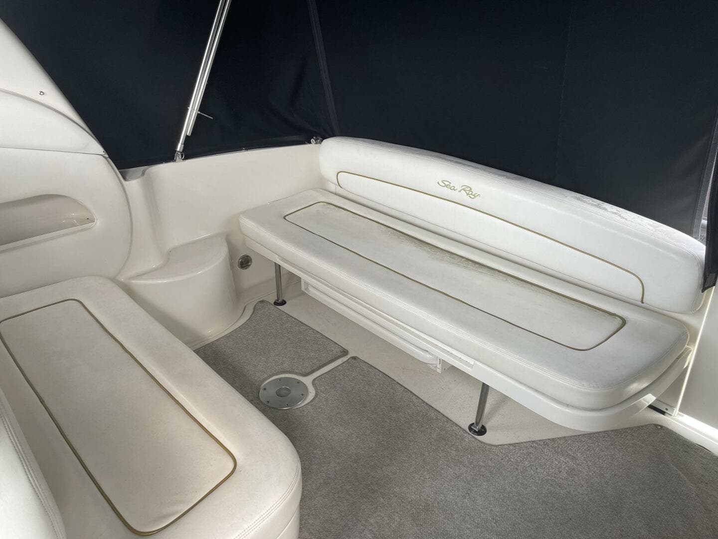 2003 Sea Ray 300 Sundancer — photo 5