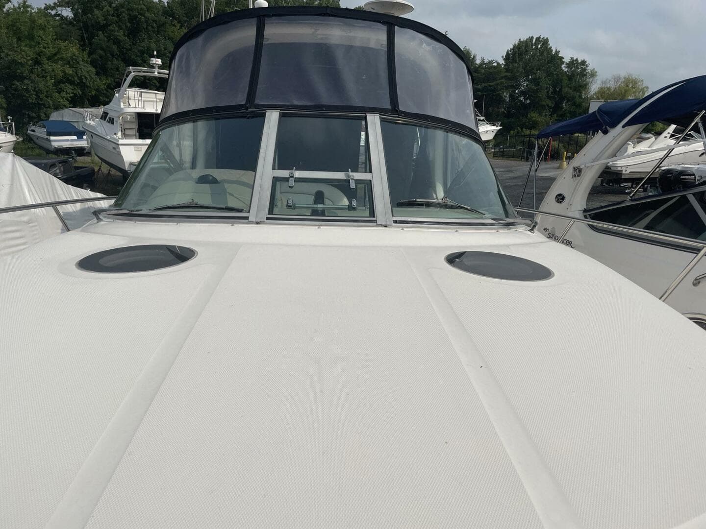 2003 Sea Ray 300 Sundancer — photo 45