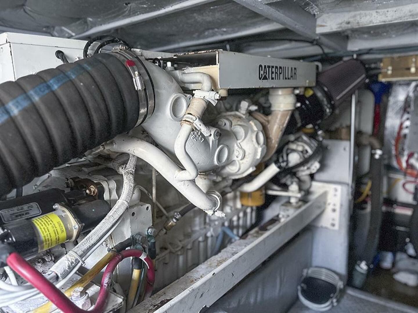 2002 Silverton 42 Convertible — photo 45