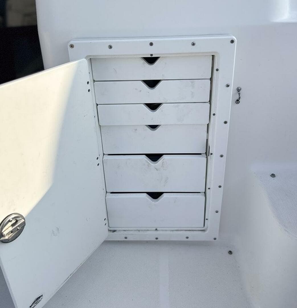 2002 Silverton 42 Convertible — photo 11