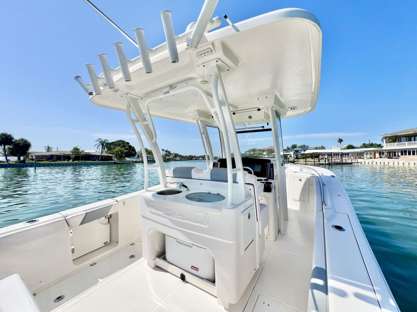 2020 Robalo R302 — photo 10