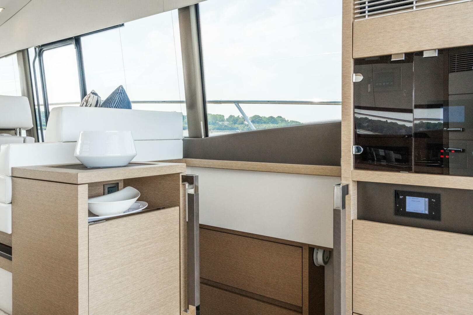 2019 Prestige — photo 16