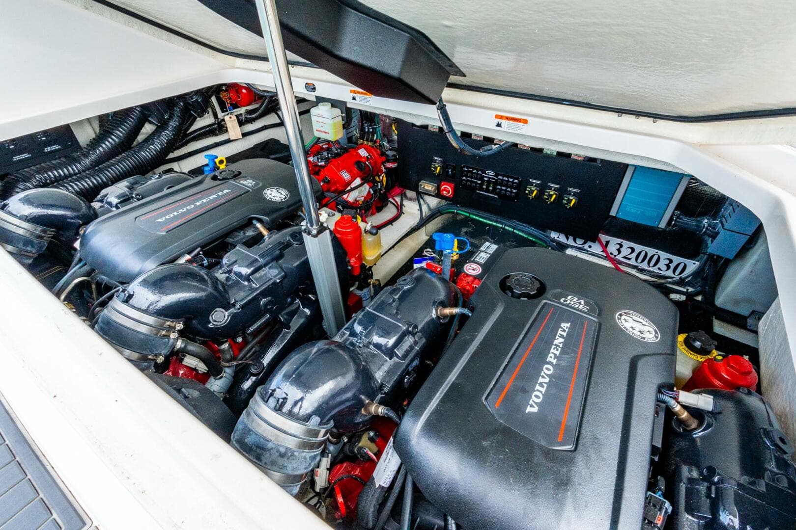 2022 Regal 36 Grande Coupe — photo 20