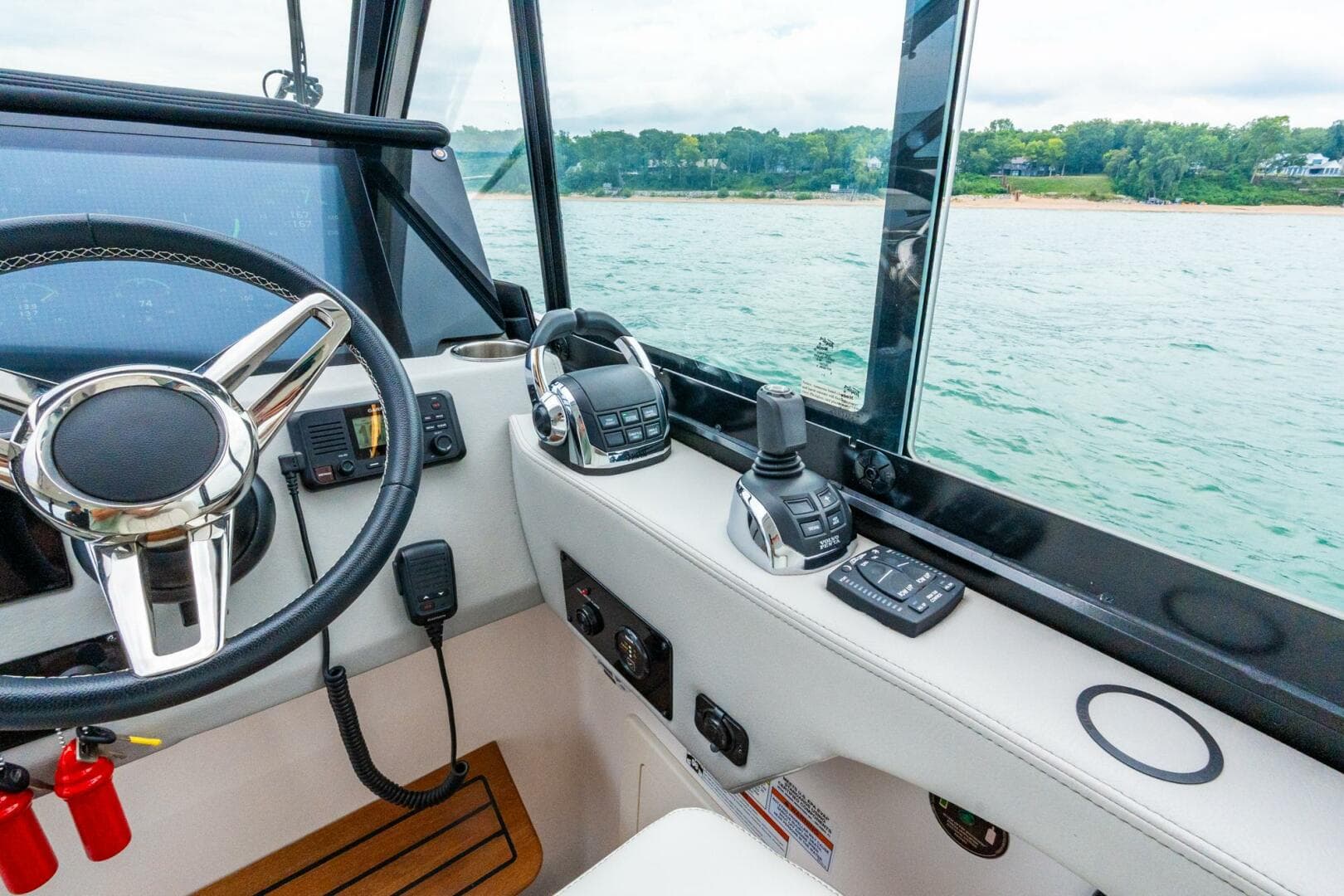 2022 Regal 36 Grande Coupe — photo 30