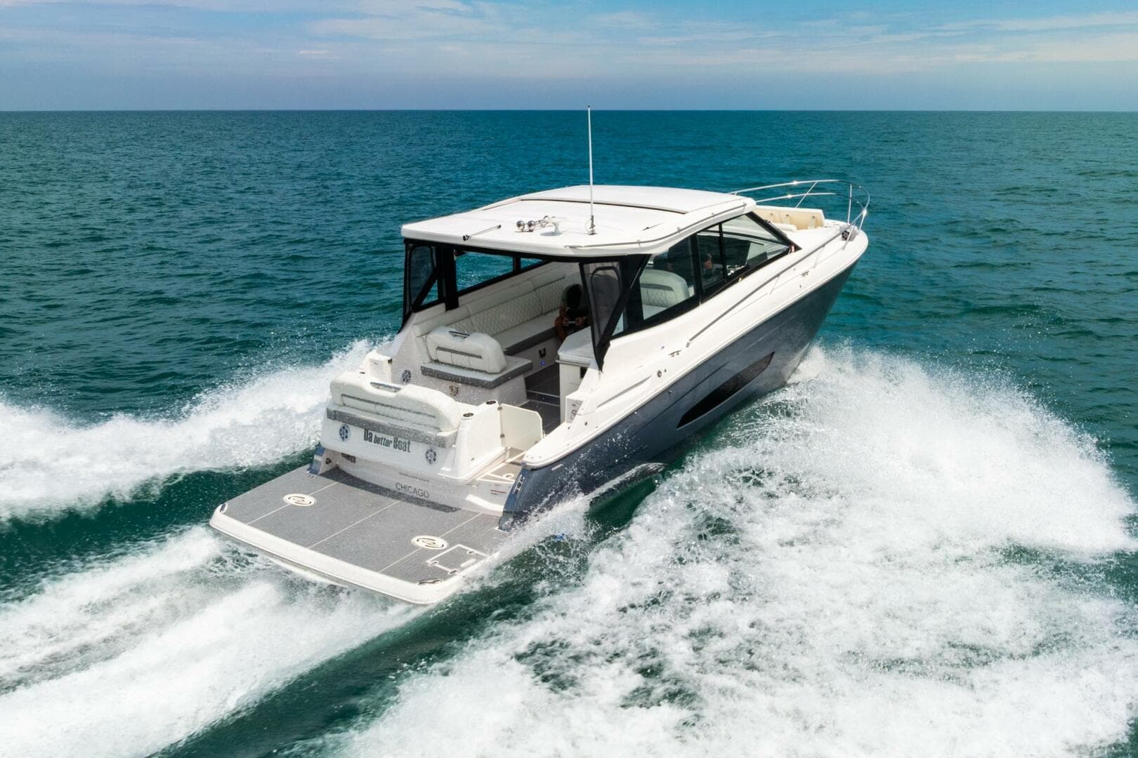 2022 Regal 36 Grande Coupe — photo 8