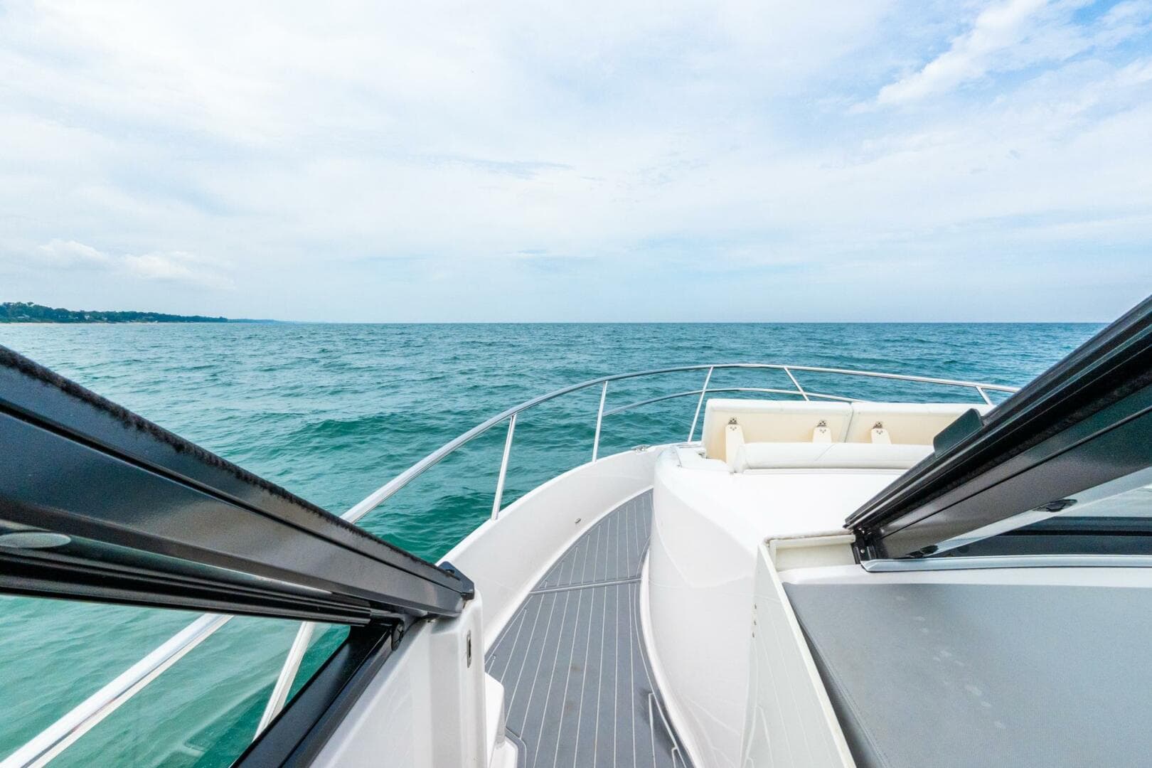 2022 Regal 36 Grande Coupe — photo 38