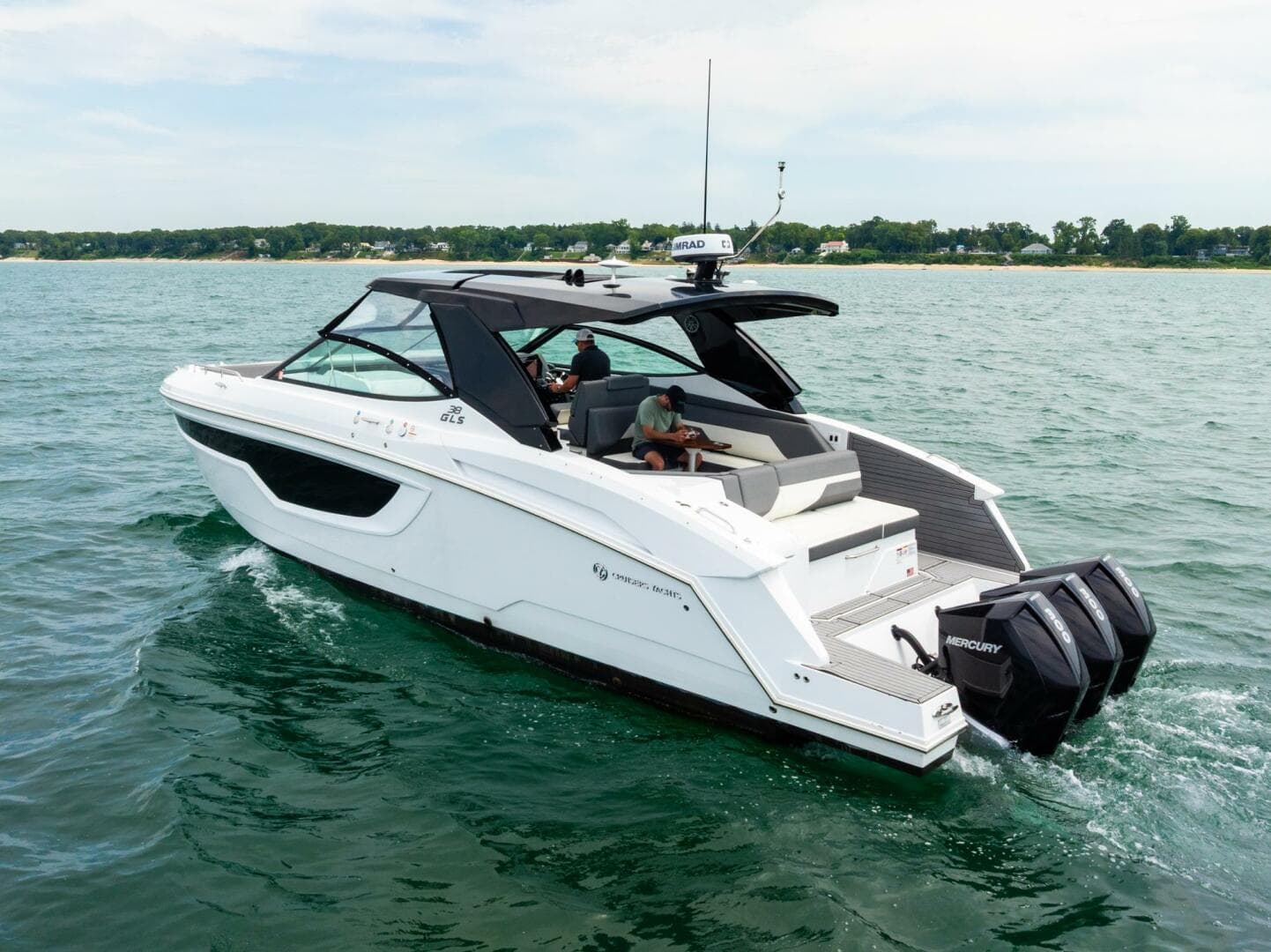 2021 Cruisers Yachts — photo 11