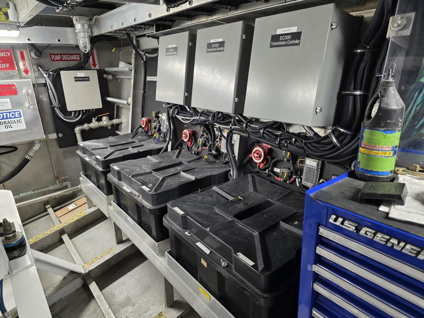 1986 Gulf Craft Passenger — photo 35